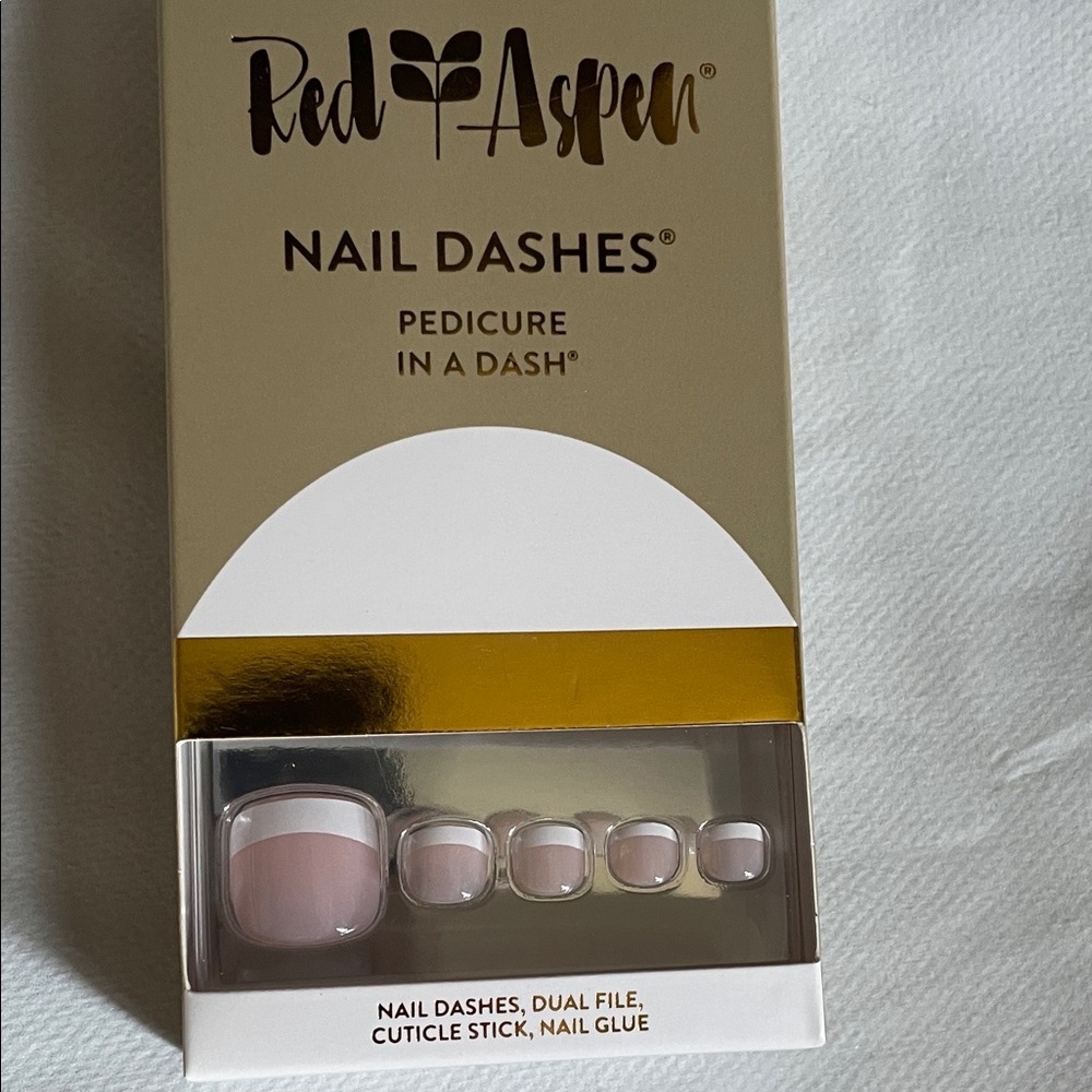 ToeNails,Red Aspen
"Classic French, Tinkey" Pedi